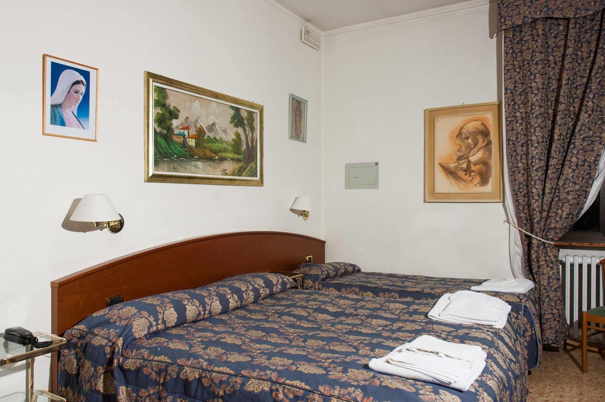 Vip Hotel Plaisance Extérieur photo