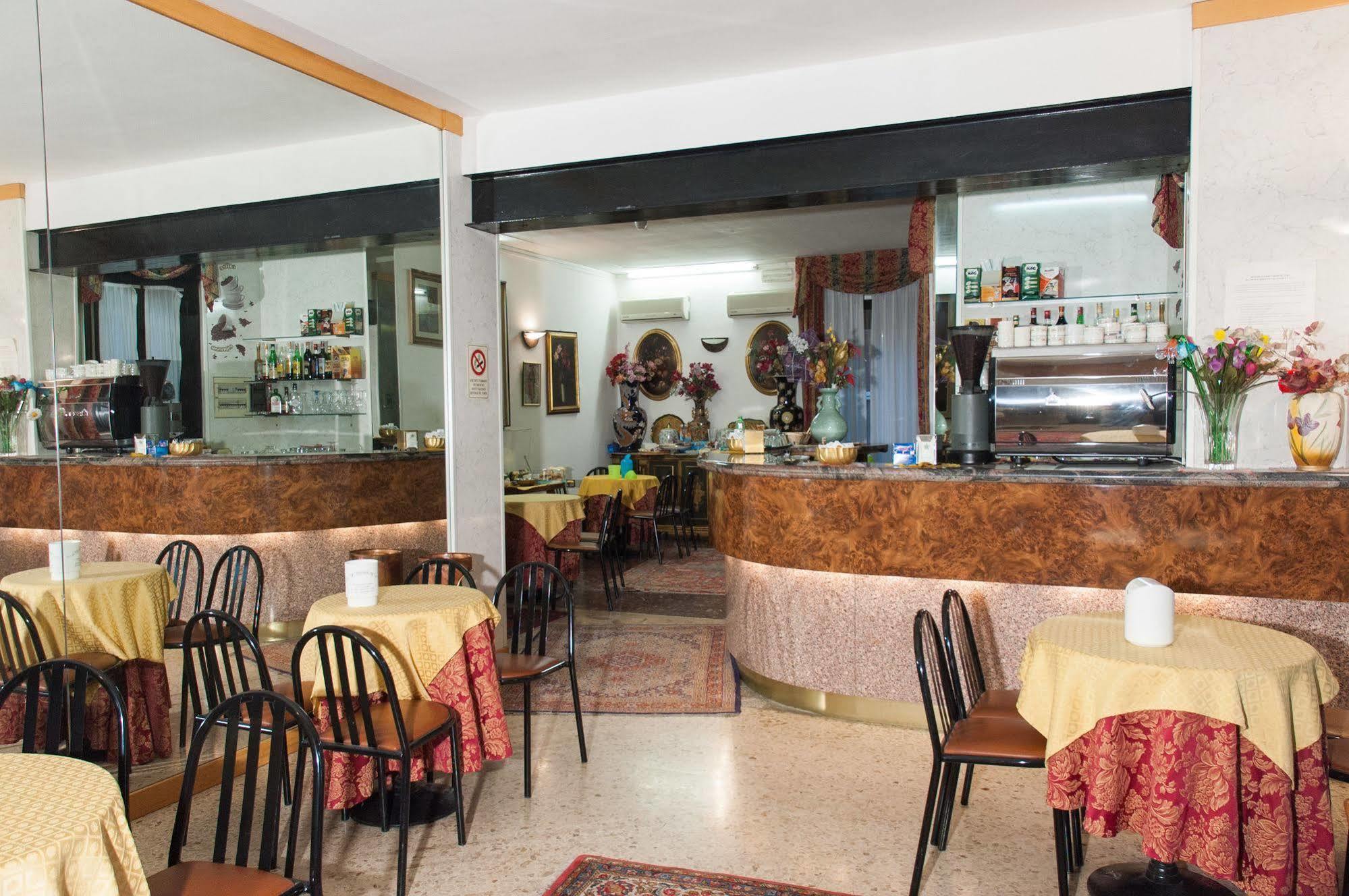 Vip Hotel Plaisance Extérieur photo